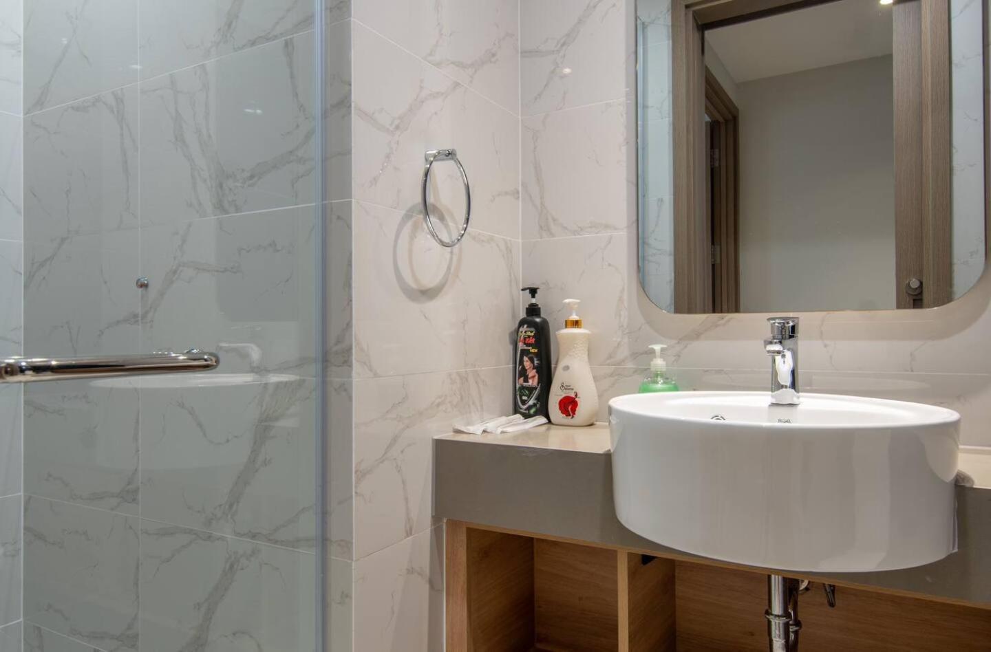Luxury 2 Or 3Br Apartment In Dist 1 N Pool, Gym, Airport Pickup Cidade de Ho Chi Minh Exterior foto