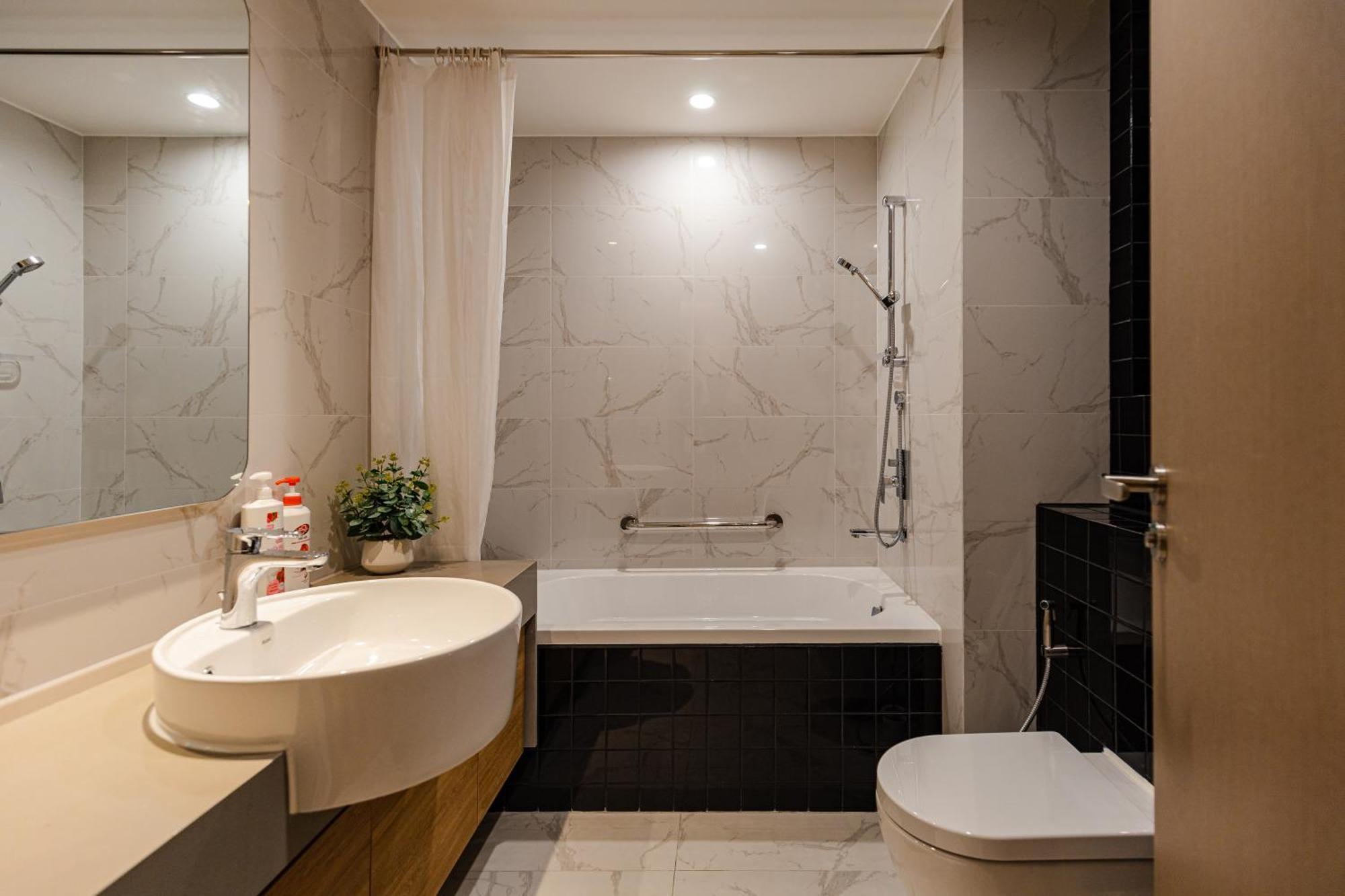 Luxury 2 Or 3Br Apartment In Dist 1 N Pool, Gym, Airport Pickup Cidade de Ho Chi Minh Exterior foto